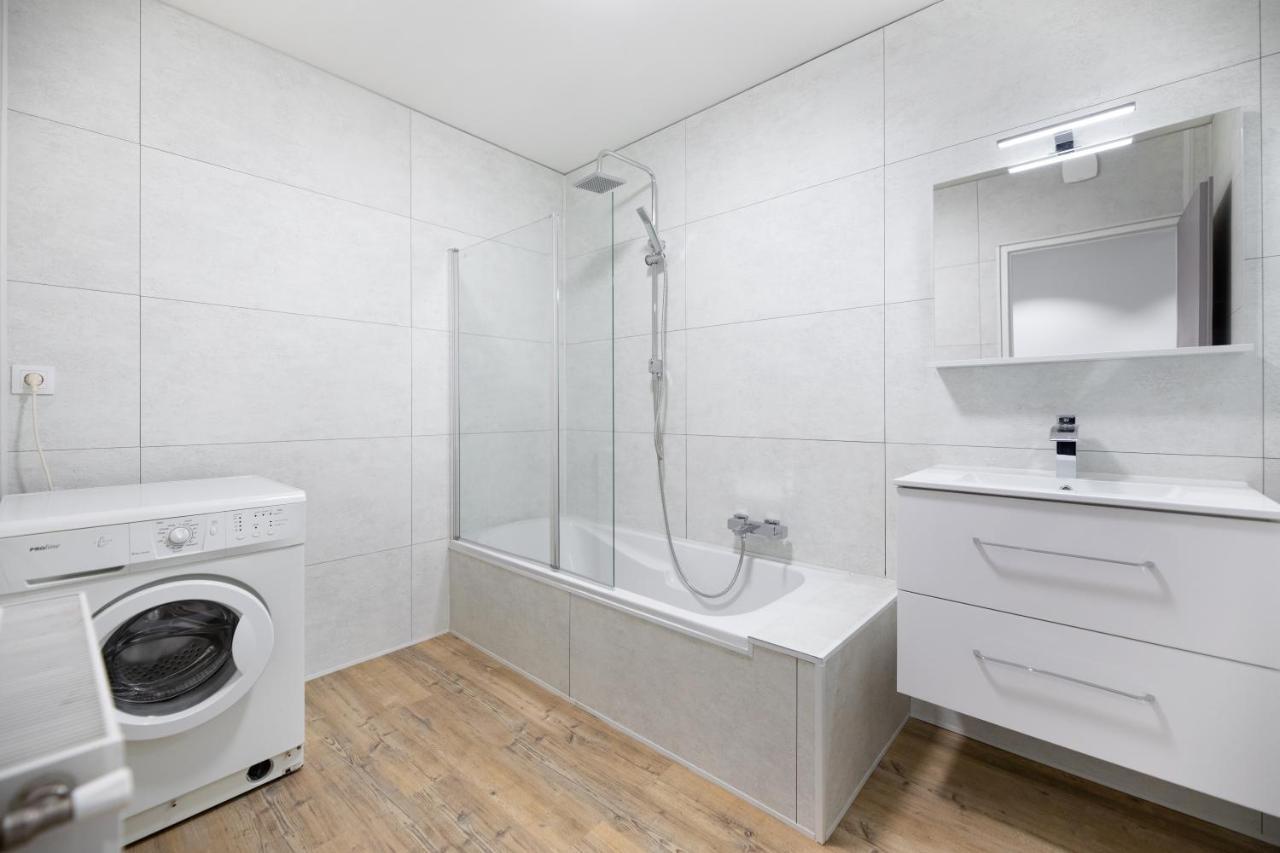 3 Etoiles Les Themes Proche Lux, Metz, Cattenom Apartment *